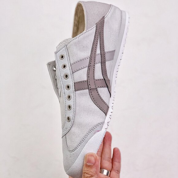 Onitsuka Tiger Mexico 66 Light Grey Canvas Sneakers - Picture 6 of 8